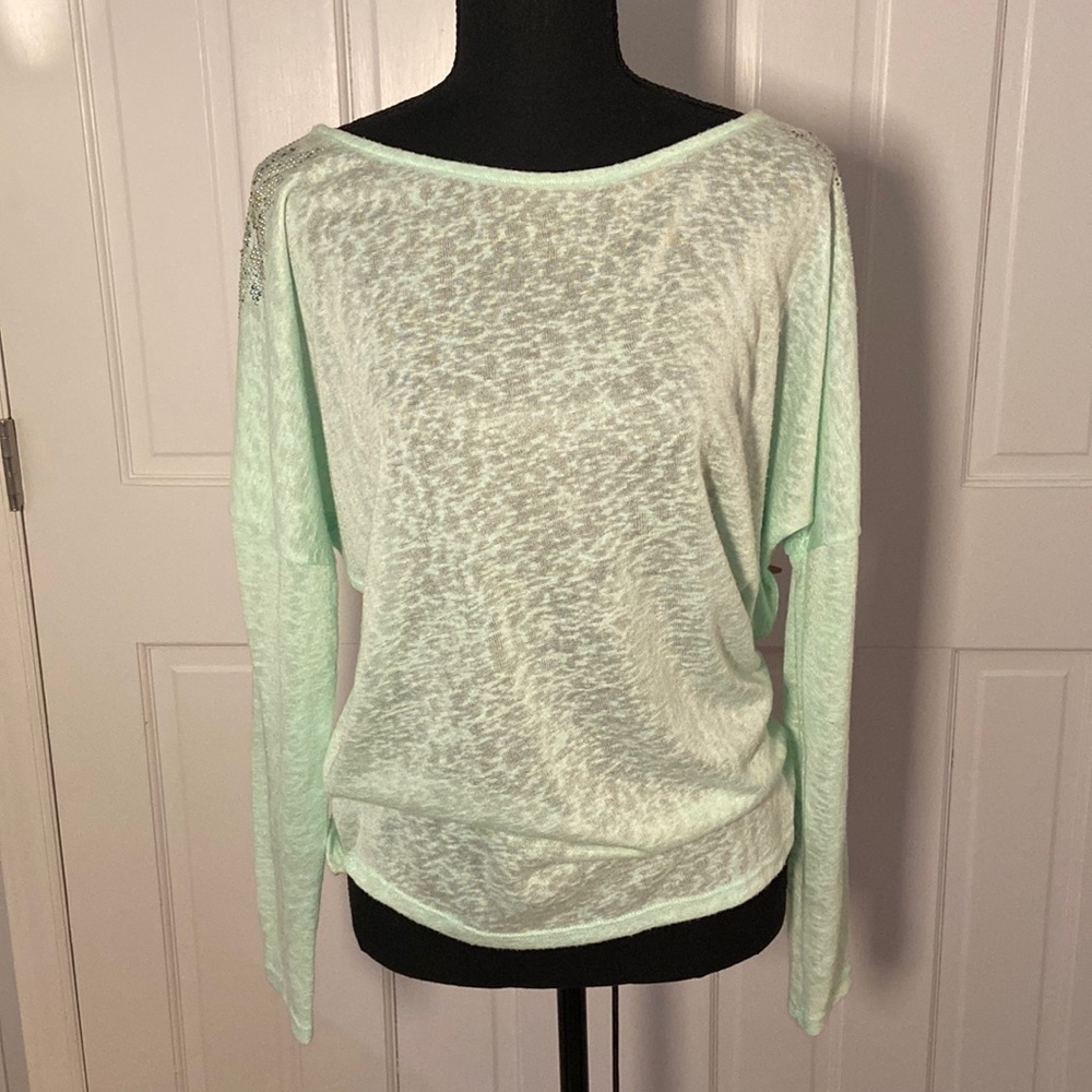 PROMOD Off shoulder top in color Mint, size OS